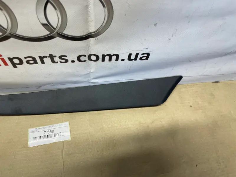 обшивка стойки ліва