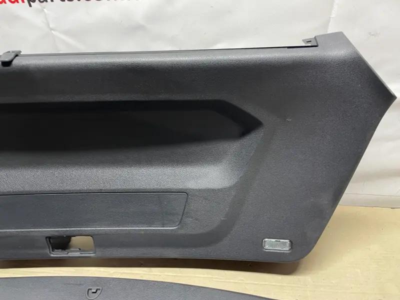 комплект ролети багажника q8