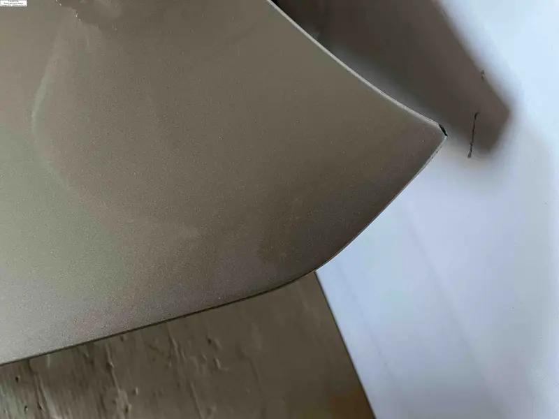 кришка багажника a8 d5 (під ремонт)