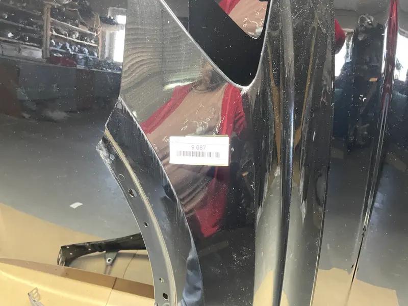 крило  ліве  q8