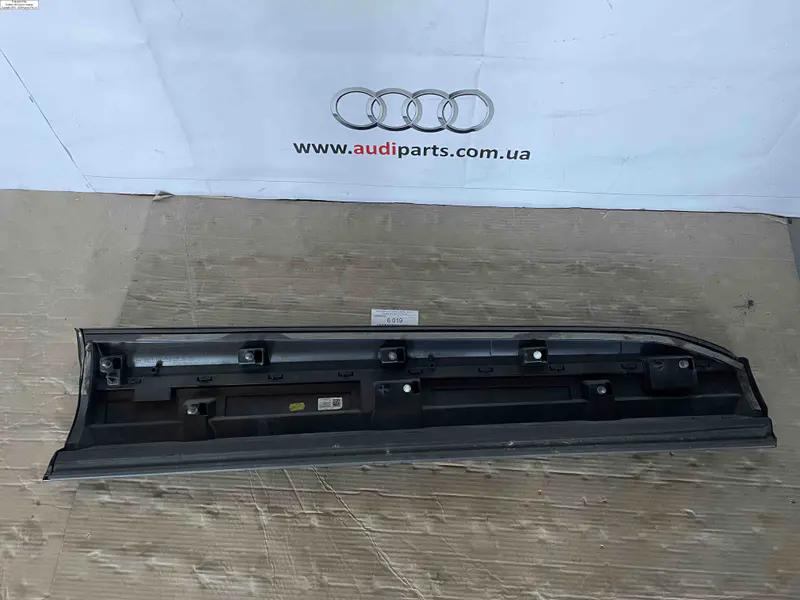 накладка на дверку перід  q7 4m s-line
