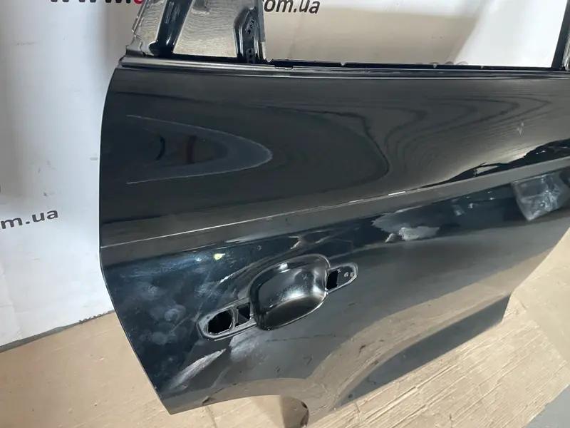 дверка задня права  q5 80a