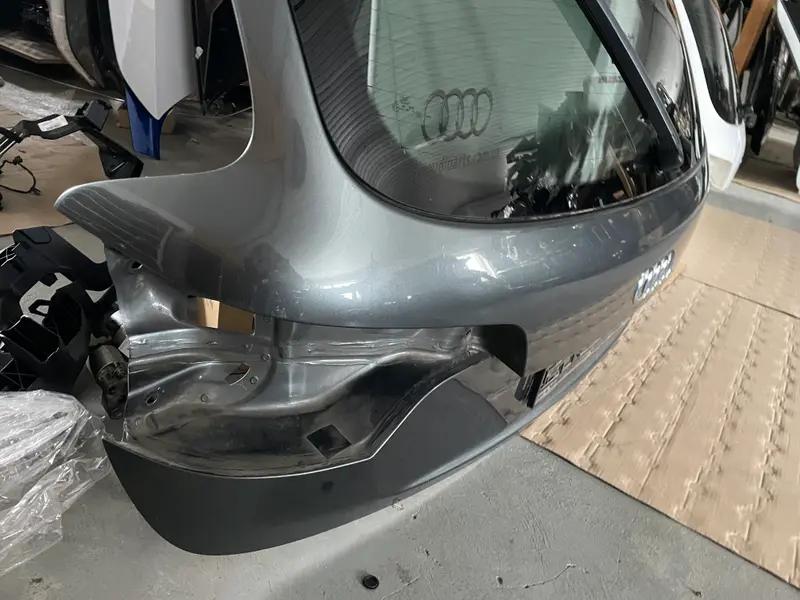кришка багажника q7 4l