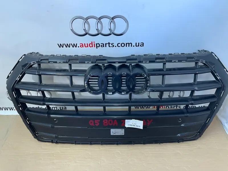 решітка радіатора проста дорест  q5 80a