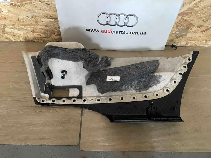 обшивка багажника ліва семимісна  audi q7
