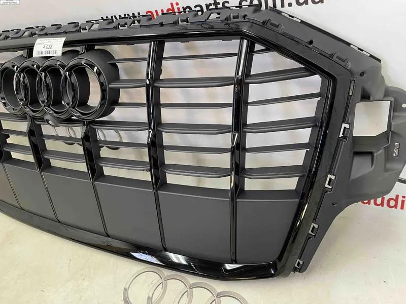 решітка радіатора q7 4m рест