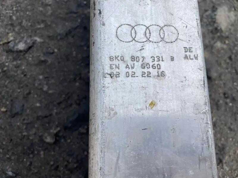 кронштейн підсилювача заднього бампера