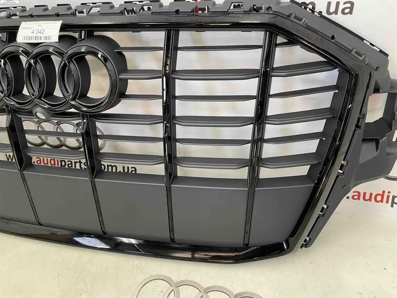 решітка радіатора q7 4m рест