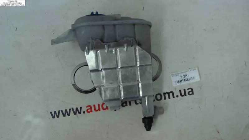 бачок розширювальний