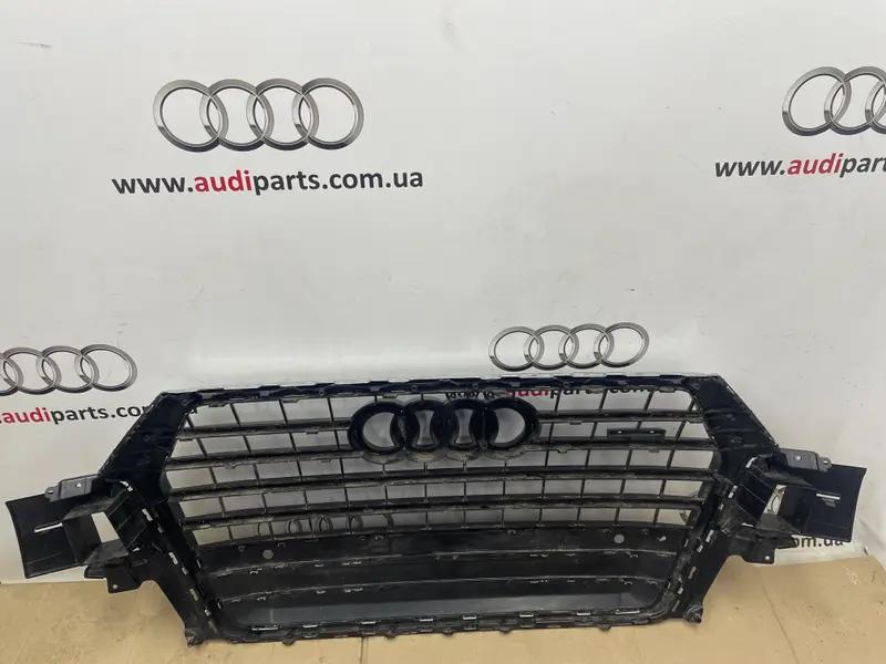 решітка радіатора q7 4m s-line