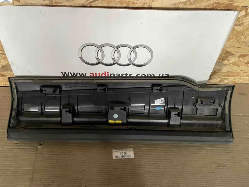 накладка дверей задня права q7 4m lm7w