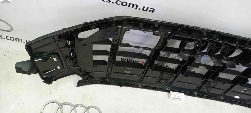 решітка радіатора sq8 черний хром