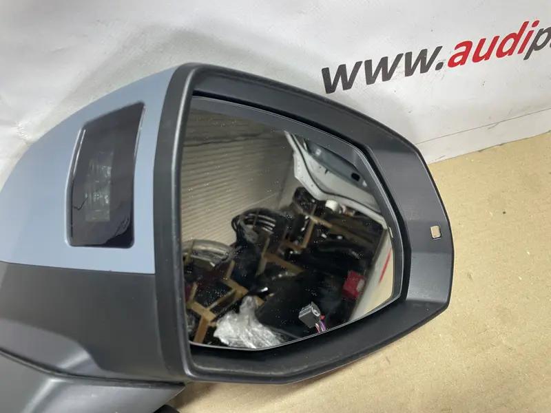 дзеркало праве  15 pin+камера q7 4m