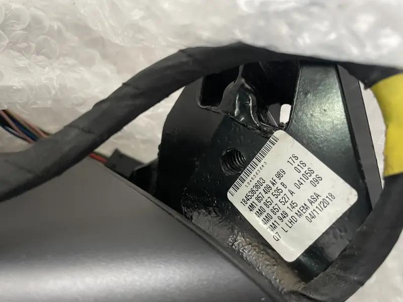дзеркало ліве  15 pin  q7 4m