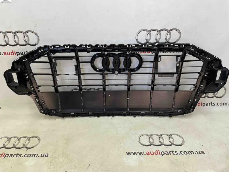 решітка радіатора q7 4m рест