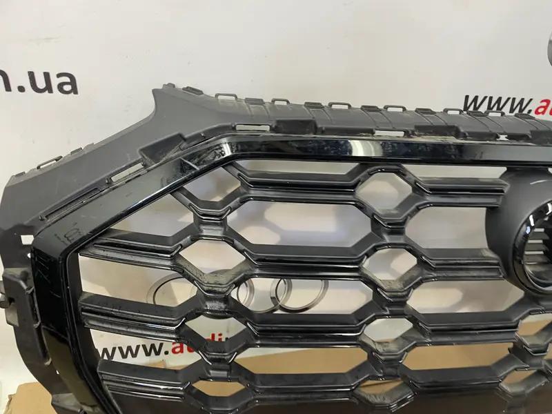решітка радіатора q5 80a рест s-line