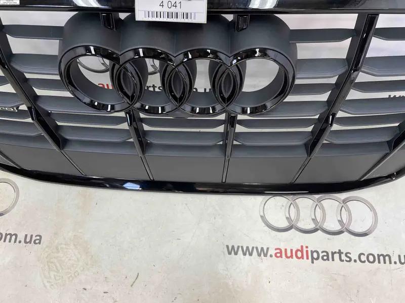 решітка радіатора q7 4m рест