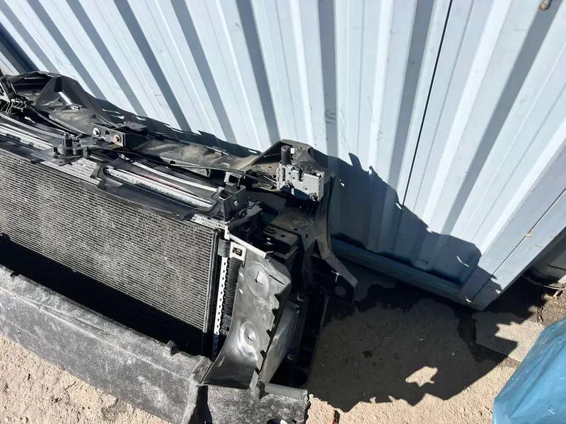 установочна  панель в зборі q7 4m  4,0