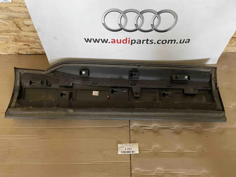 накладка на дверку лівий зад  q7 4m s-line