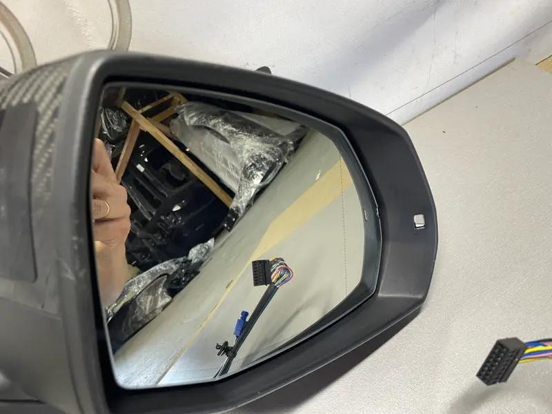 дзеркало праве 15 pin +камера q7 4m рест