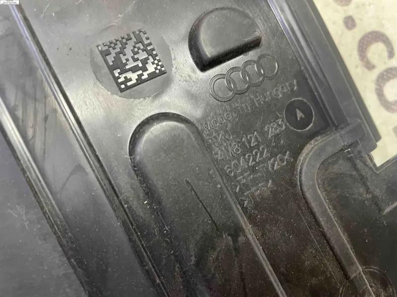 повітровід радіатора лівий  q8
