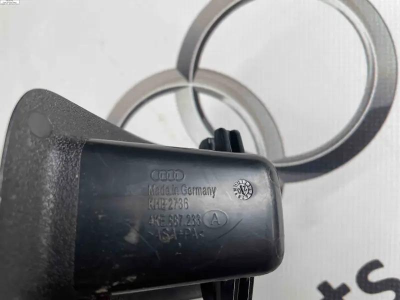 кріплення isofix audi e-tron