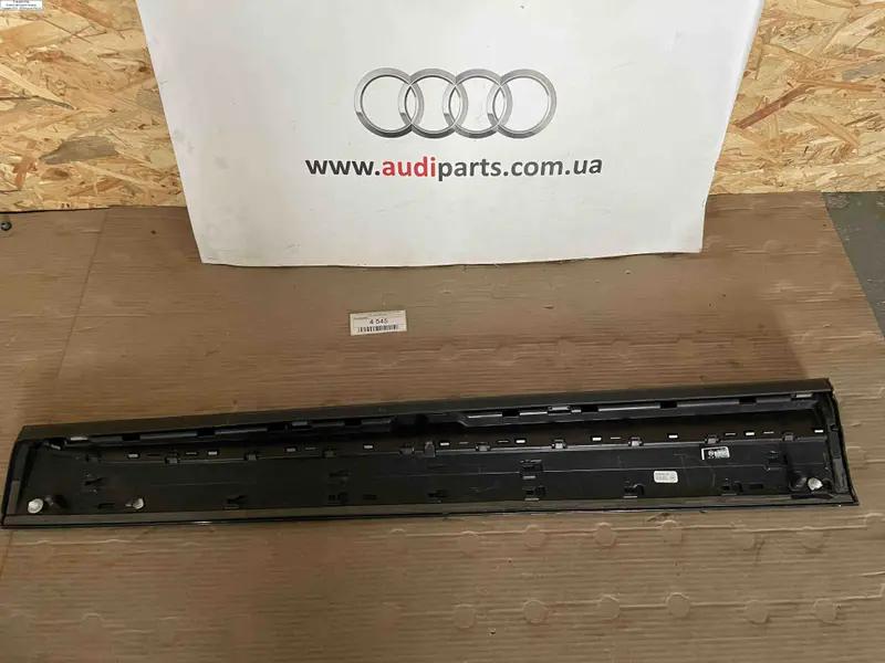 накладка дверей передня ліва q5 80a рест
