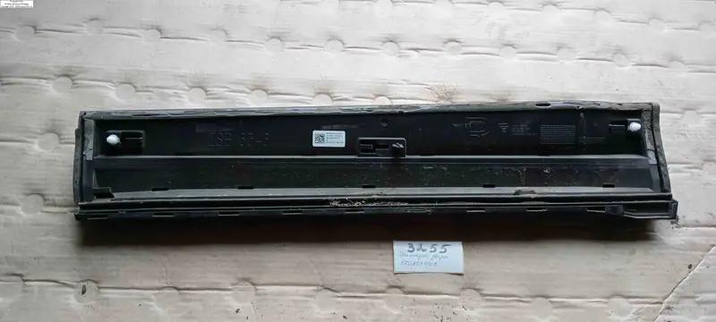 накладка дверки задньої  правої q5 8r