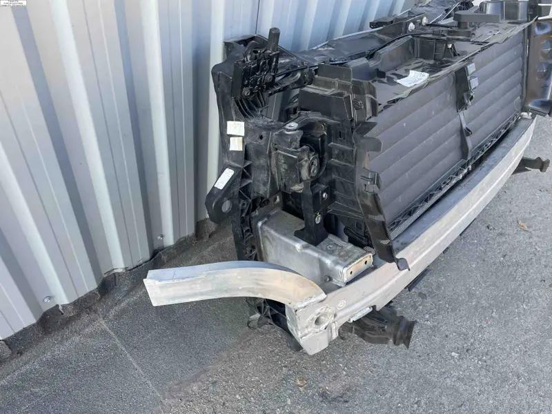 установочна  панель в зборі q7 4m  3,0 бензин