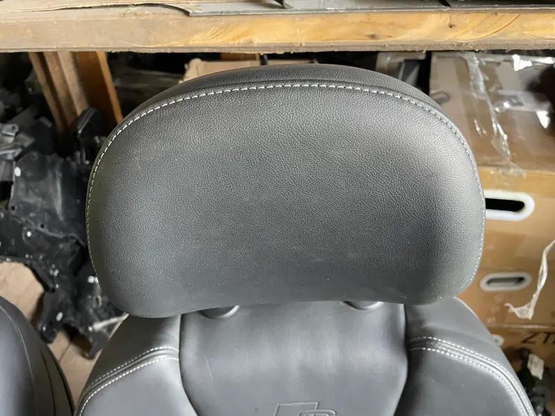 салон q5 80a механічний