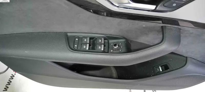 комплект дверних карт q7 4m
