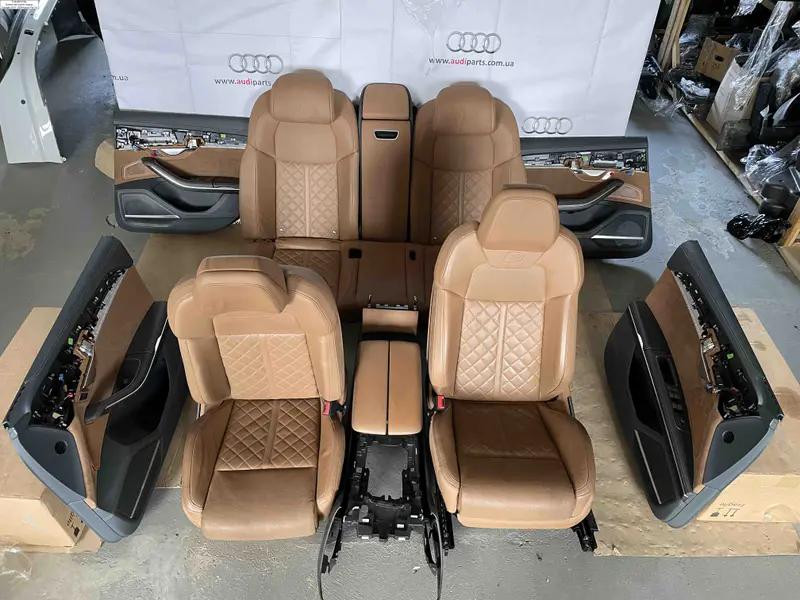 салон a8 d5 (шкіра)