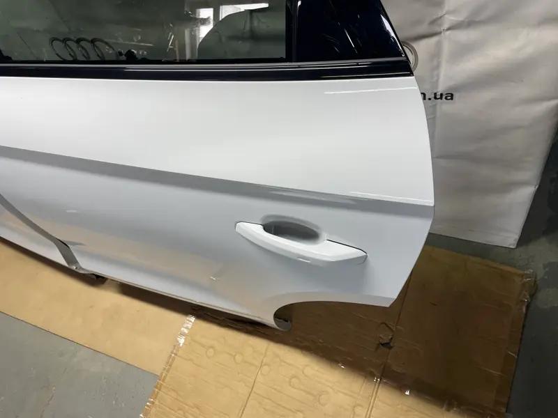 дверка  задня ліва q5 80a ls9r