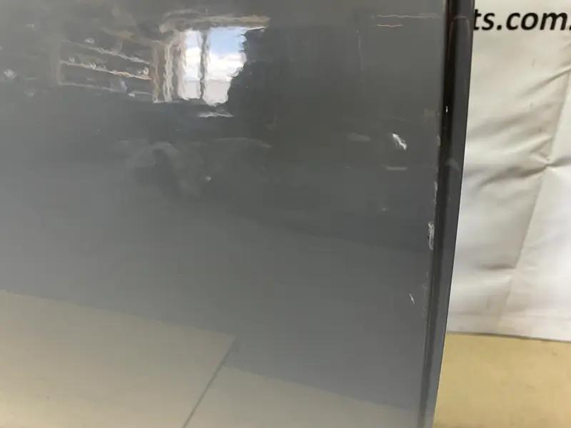 дверка задня права q5 80a