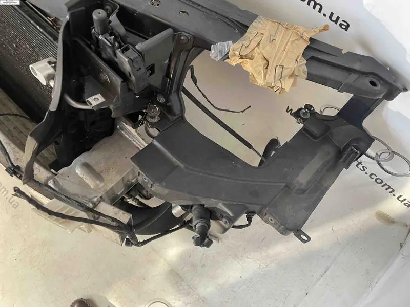 установочна панель в зборі  a8 d4