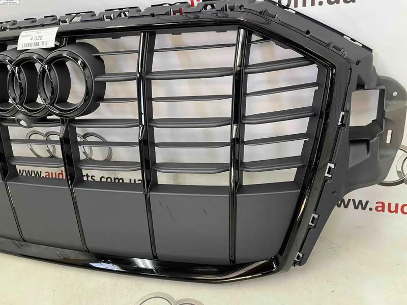 решітка радіатора q7 4m рест