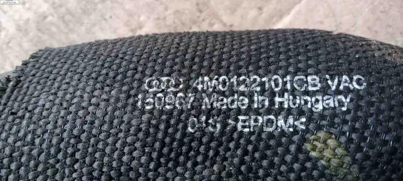 патрубок системи охолодження