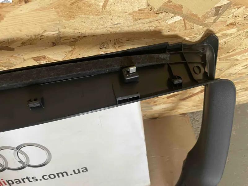 обшивка кришки багажника верхня частина q5 8r