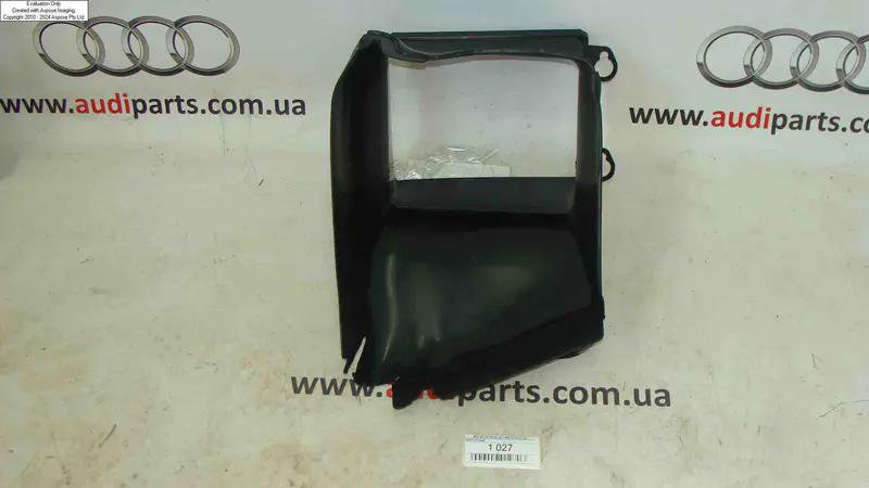 повітровід  бокового радіатора 3.0 tfsi