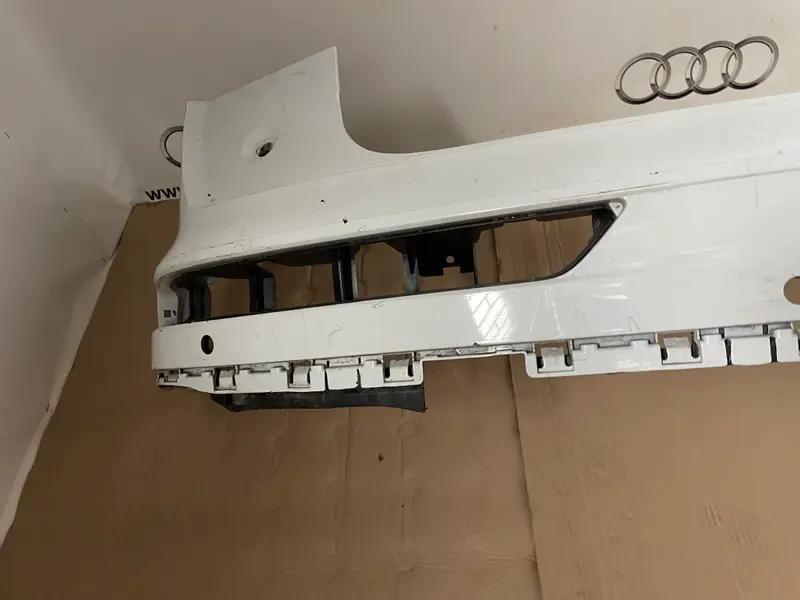 задній бампер q5 80a верхня частина