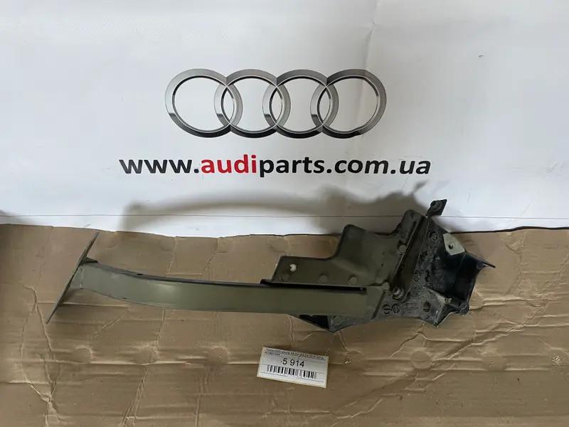 кронштейн крила a8 d4