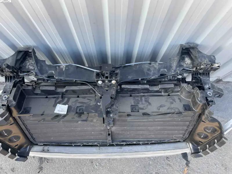 установочна  панель в зборі q7 4m  3,0 бензин