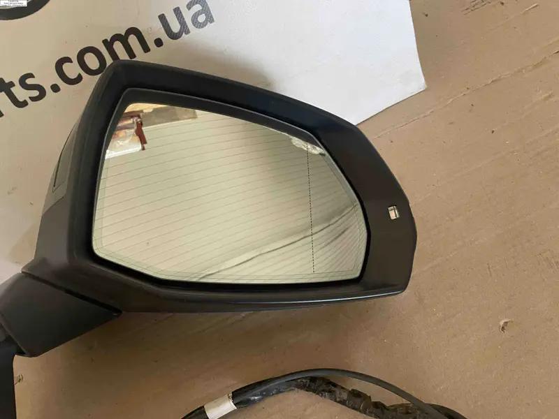 дзеркало праве 15 pin+камера q5 80а