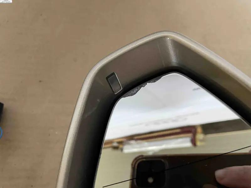 дзеркало ліве   a8 d5 15pin