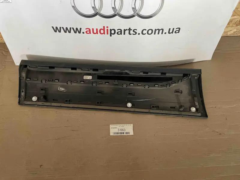накладка дверки лівий зад q5 80a