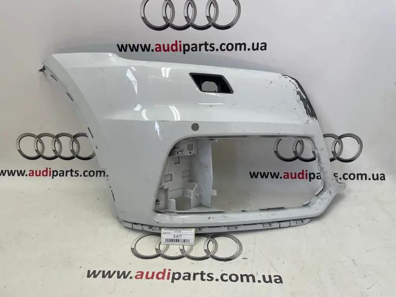 бампер передній права частина  q5 80a