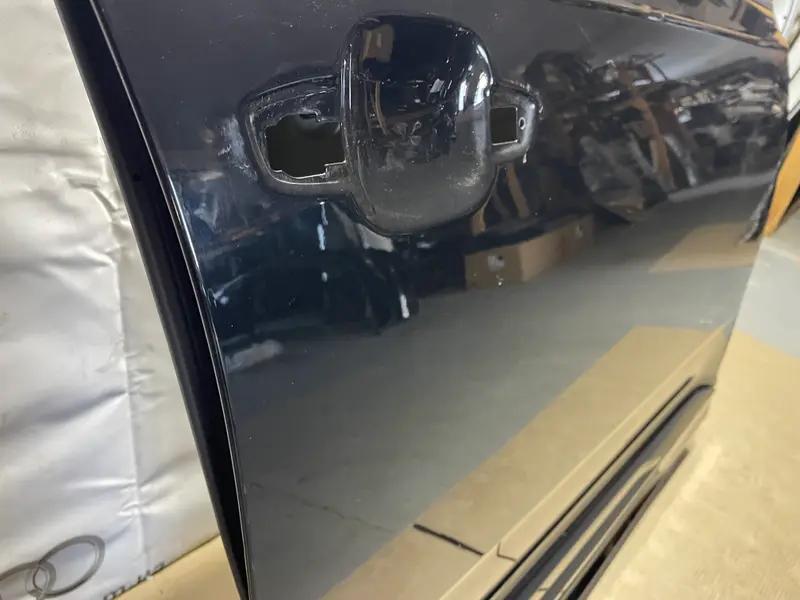 дверка передня права  q7 4m