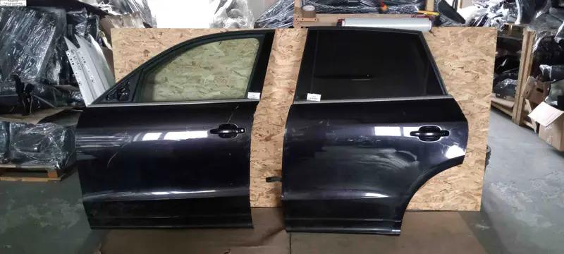 дверка  задня ліва q5 8r