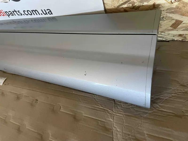 накладка на дверку перід  q7 4m