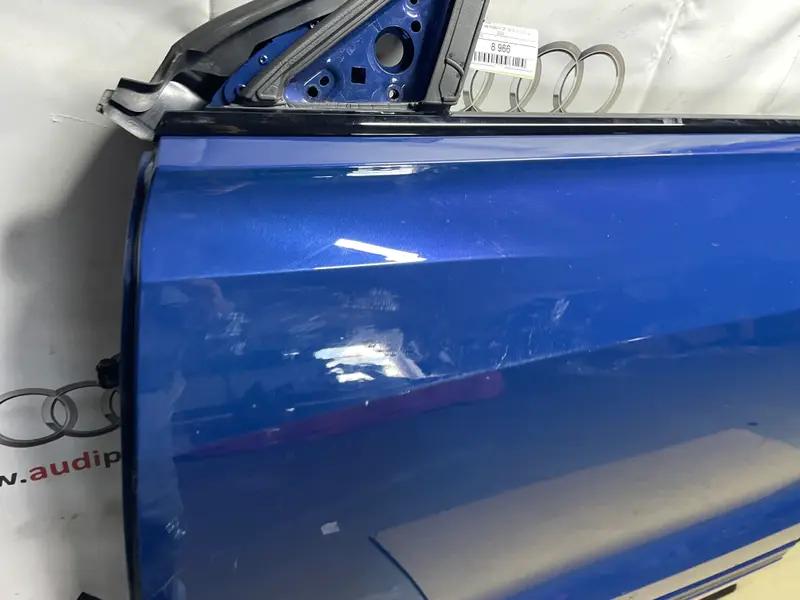 дверка  ліва передня q8